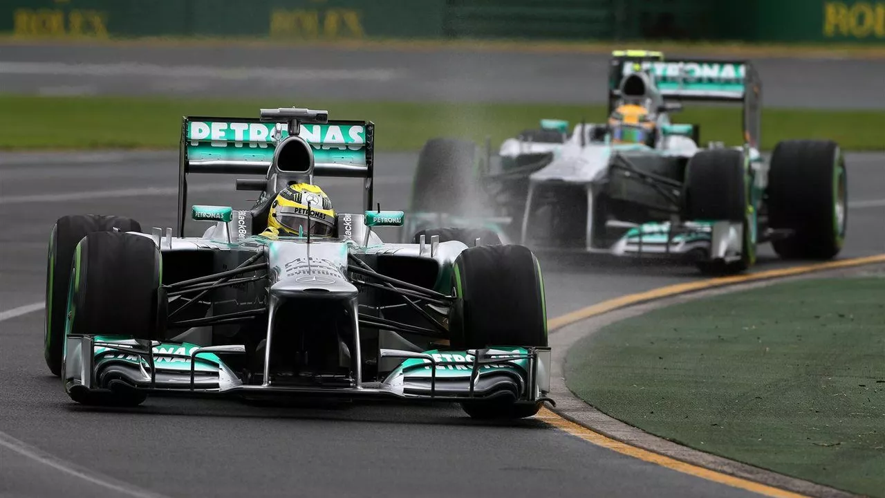 Which are faster, Indy or Formula 1 cars?