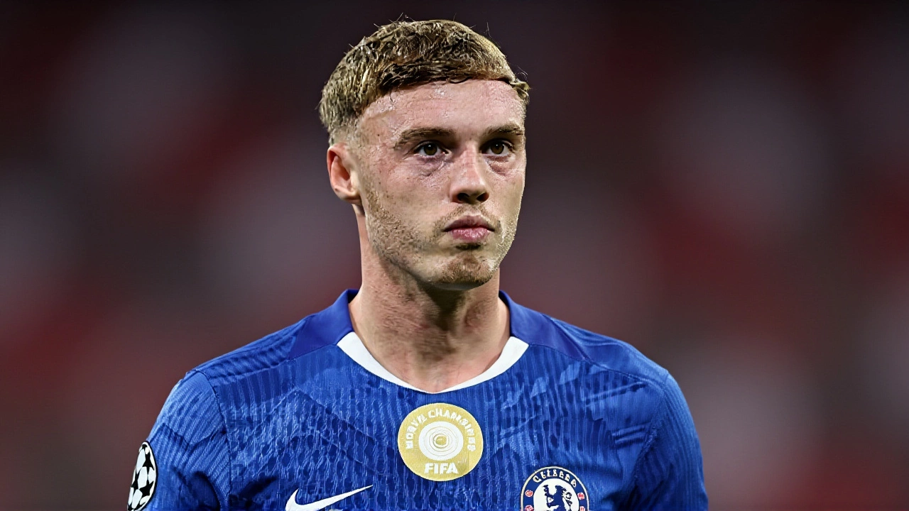 Cole Palmer Out for Weeks After Fractured Toe in Home Accident